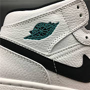 Air Jordan 1 Retro Mid White Black Hyper Jade (GS) 554725-122  - 2