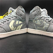 Air Jordan 1 OFF-WHITE Grey Silk Collaboration SKU 555088-010 - 2