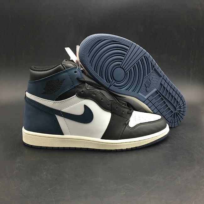 Air Jordan 1 Retro High Blue Moon 555088-115 - 1