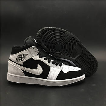 Air Jordan 1 Mid White Black 554724-113