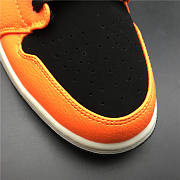 Air Jordan 1 Mid Black Cone 554724-062 - 4