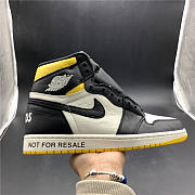 Air Jordan 1 Retro High  - 5