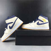 Air Jordan 1 Retro Mid Jeter AH6342-104 - 5