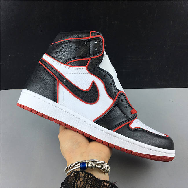 Air Jordan 1 Retro High Bloodline 555088-062 - 1