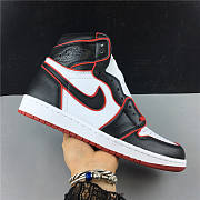 Air Jordan 1 Retro High Bloodline 555088-062 - 1