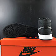 Air Jordan 1 Mid Black Silk CU2804-300 - 3