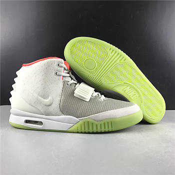 Nike Air Yeezy 2 Pure Platinum 508214-010