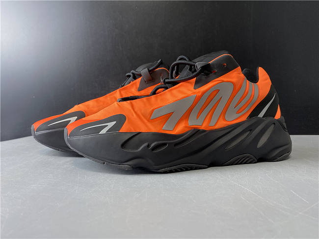 Adidas Yeezy Boost 700 MNVN Orange FV3258 - 1