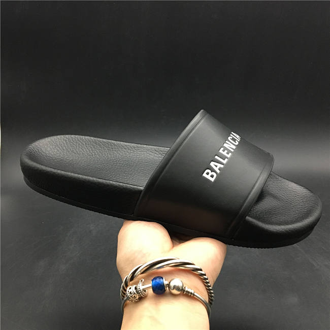 Balenciaga Slippers All Black 506347 WAL00 9061 - 1