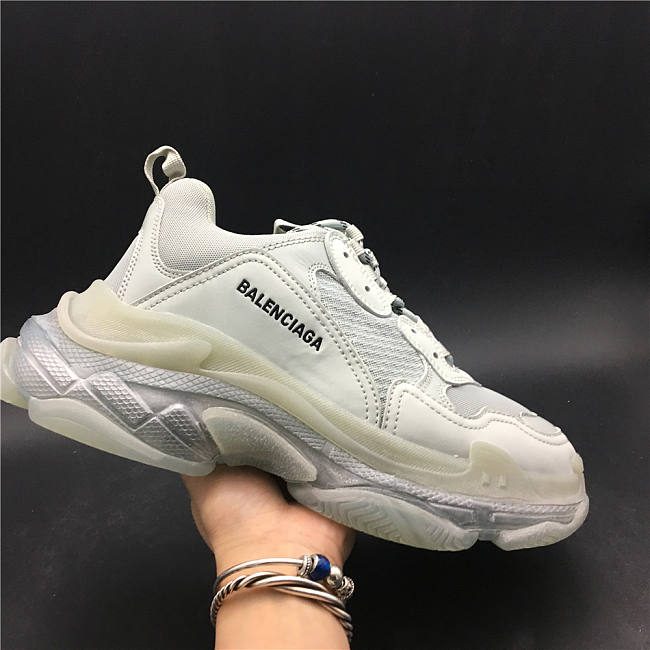 Balenciaga Triple S Clear Sole Grey 541624W09O11705 - 1