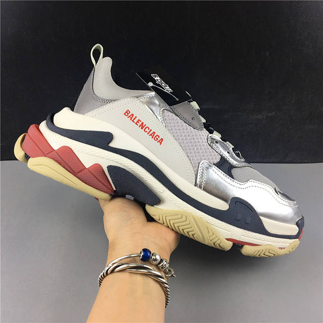 Balenciaga Triple S Sneaker silver/red/black 541624 W06E2 7320 - 1