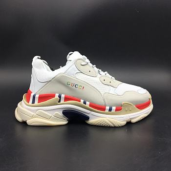 Balenciaga Triple S 490653 W06F1 8000