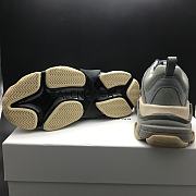 Balenciaga Triple S Grey White 483513 W06E3 1259 - 3