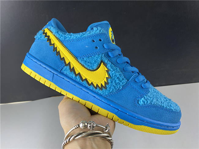 Nike SB Dunk Low Grateful Dead Bears Blue CJ5378-400 - 1