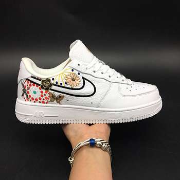 NIKE Nike Air Force 1 Firework AJ8298-100