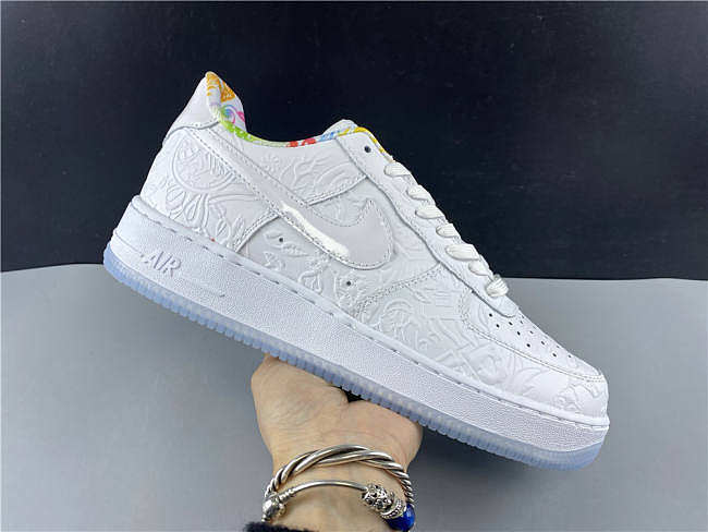 Nike Air Force 1 White Metallic Gold CU8870-117 - 1