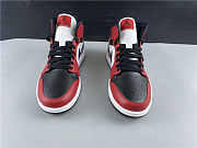 Air Jordan 1 Mid Chicago 554724-069 - 6