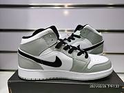 Air Jordan 1 Mid Light Smoke Grey 554724-092 - 5