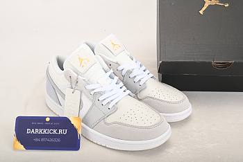 Air Jordan 1 Low Paris CV3043-100