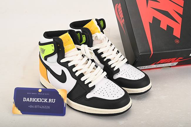 Air Jordan 1 Retro High OG “Volt Gold” 555088-118 - 1