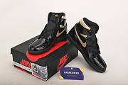 Air Jordan 1 Retro High Black Metallic Gold (2020) 555088-032 - 6