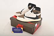 Air Jordan 1 Retro High Travis Scott Reverse - 5