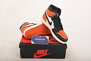 Air Jordan 1 Retro Shattered Backboard 555088-005 - 3