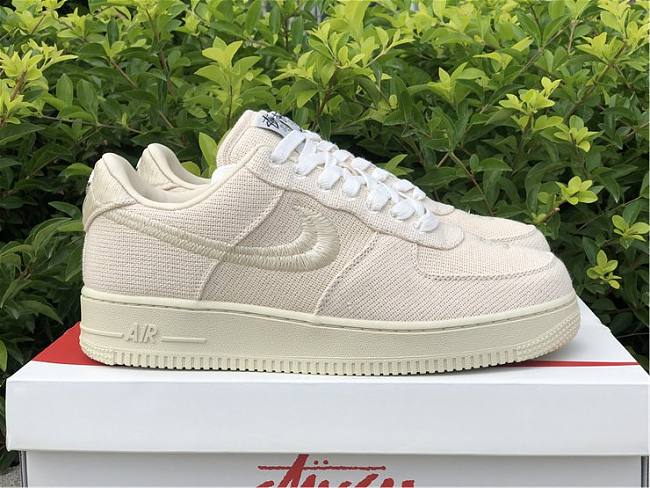 Nike Air Force 1 Low Stussy Beige White Running CZ9087 200 - 1