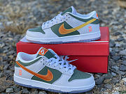 Nike Dunk Low SE NY vs. NY DN2489-300 - 4