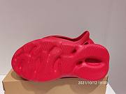 Adidas Yeezy Foam RNNR Vermillion  - 4