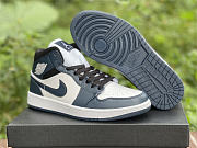 Air Jordan 1 Mid Armory Navy 554724-411 - 6