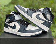 Air Jordan 1 Mid Armory Navy 554724-411 - 3