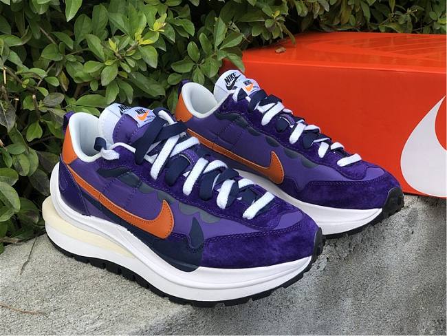 Nike Vaporwaffle sacai Dark Iris DD1875-500 - 1