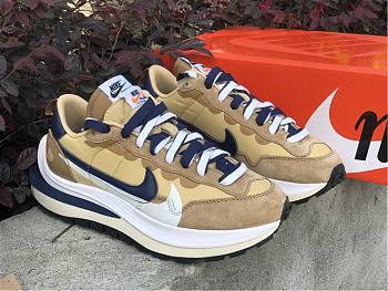 Nike Vaporwaffle sacai Sesame Blue Void  DD1875-200