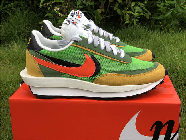 Nike LD Waffle Sacai Green Multi BV0073-300  - 1