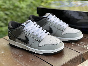 Nike SB Dunk Low Lunar Eclipse (West) 313170-002