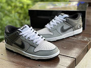 Nike SB Dunk Low Lunar Eclipse (West) 313170-002 - 4