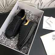 Alexander McQueen Oversized Black Gold 610812WHX9X1 - 5