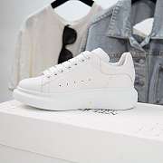 Alexander McQueen Oversized White 553680WHGP59000 - 3