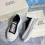 Alexander McQueen Tread Slick Low Lace Up Black White 604257 W4L32 1070 - 6