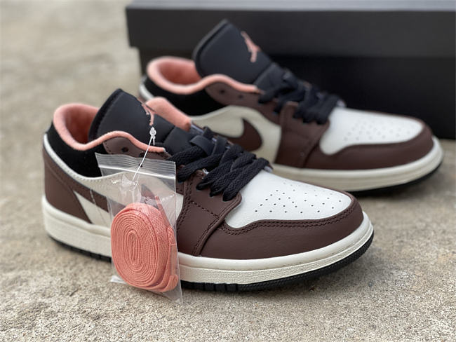 Air Jordan 1 Low Mocha DC6991-200 - 1