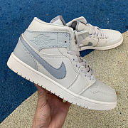 Air Jordan 1 Mid Light Bone 852542-003 - 1