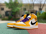 Air Jordan 1 Mid SE Lakers 852542-700 - 5