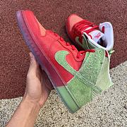 Nike SB Dunk High Strawberry Cough CW7093-600 - 4