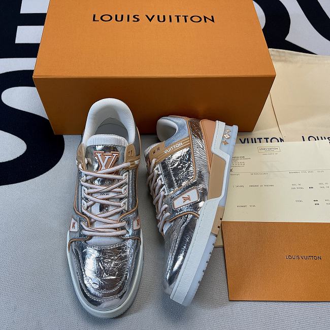 Louis Vuitton Trainer Metallic Beige 1A996D - 1