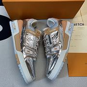 Louis Vuitton Trainer Metallic Beige 1A996D - 3