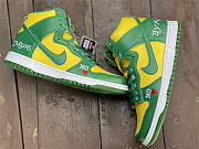 Supreme x SB Dunk High “Brazil” DN3741-002 - 4