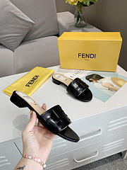 Fendi Black leather slides 8R7093AADSF0QA1 - 2