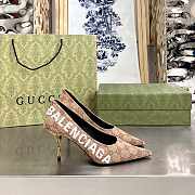 Gucci x Balenciaga The Hacker Project Square Knife pump Beige 676603 KQW00 9742 - 1