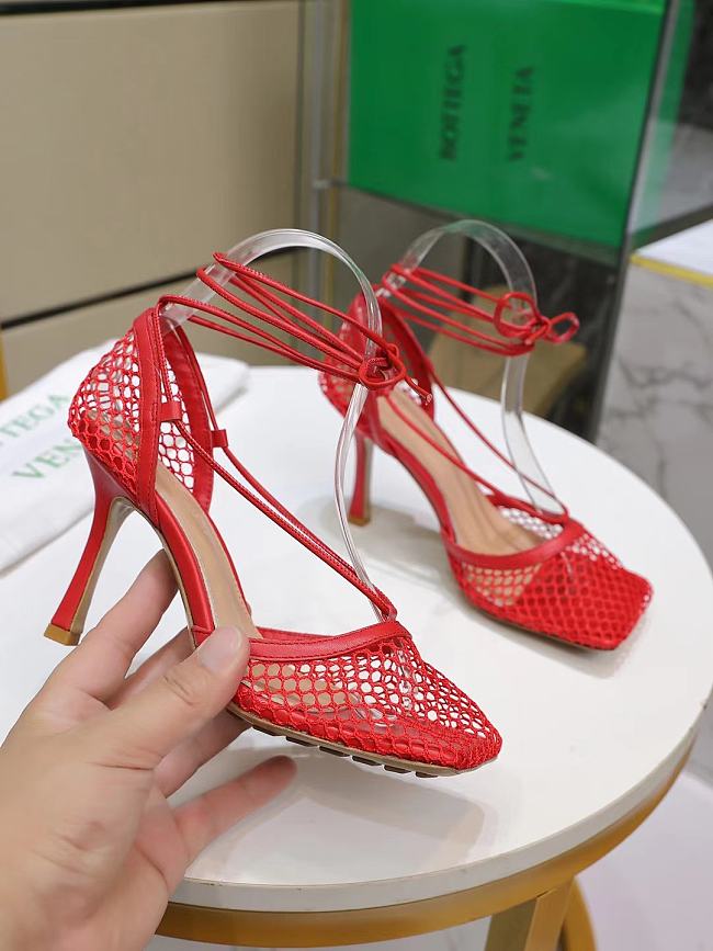 BOTTEGA VENETA MESH SANDALS IN RED - 1